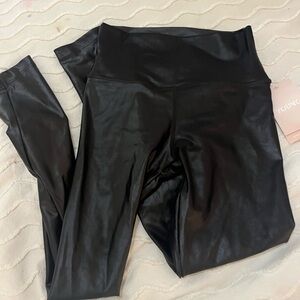 YoungActive Sirena Legging Black- size S NWT